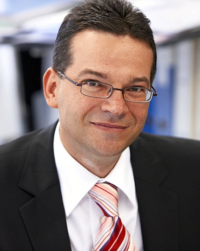 Porträt von Thomas Heer